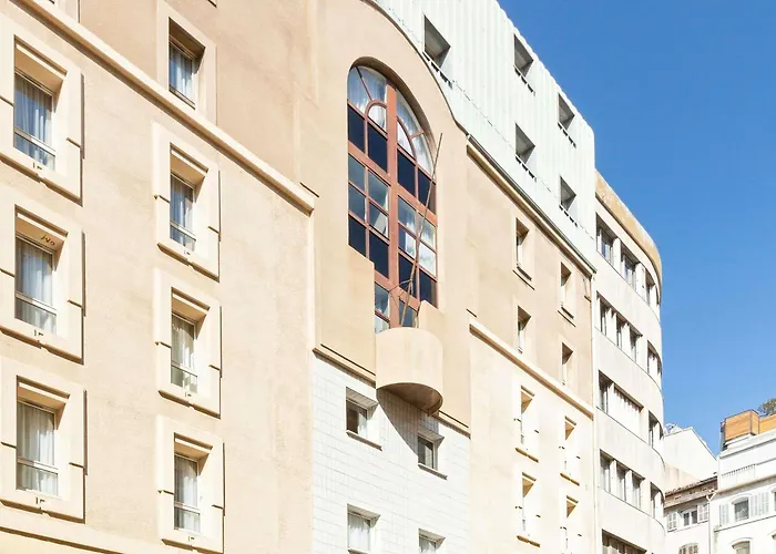 Cheap hotels Ibis Marseille Centre Prefecture